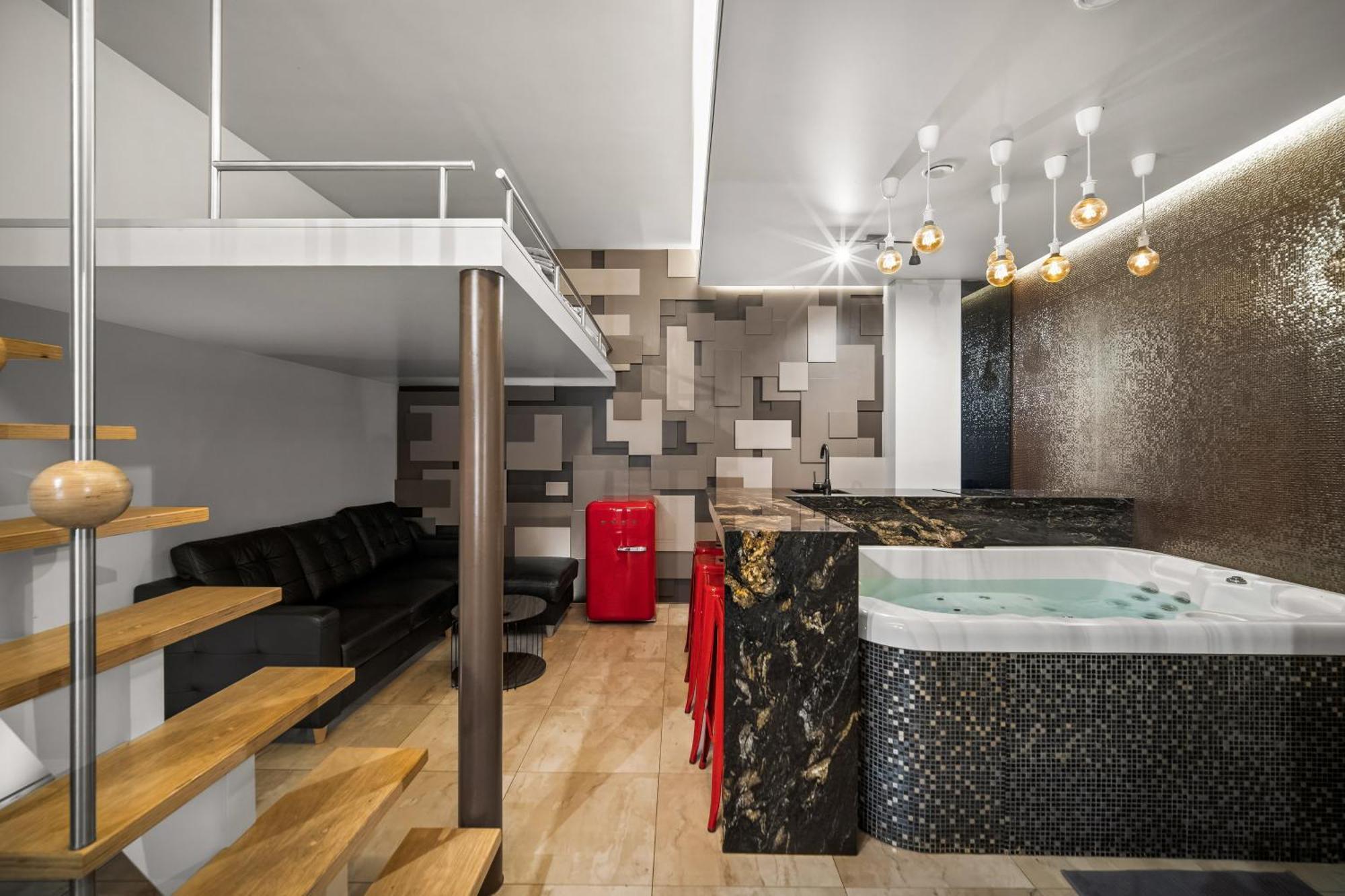 Secret Lounge - Cozy Studio with Sauna and Jacuzzi Wilna Exterior foto